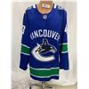 Image 1 : Vancouver Canucks Home Jersey Signed Hughes