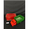 Image 1 : Anthes Trukflar Leakproof Road Flare Kit and Vintage Pressed Steel Truck