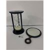 Image 1 : 8" T Hourglass Plus Hand Mirror
