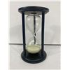 Image 3 : 8" T Hourglass Plus Hand Mirror
