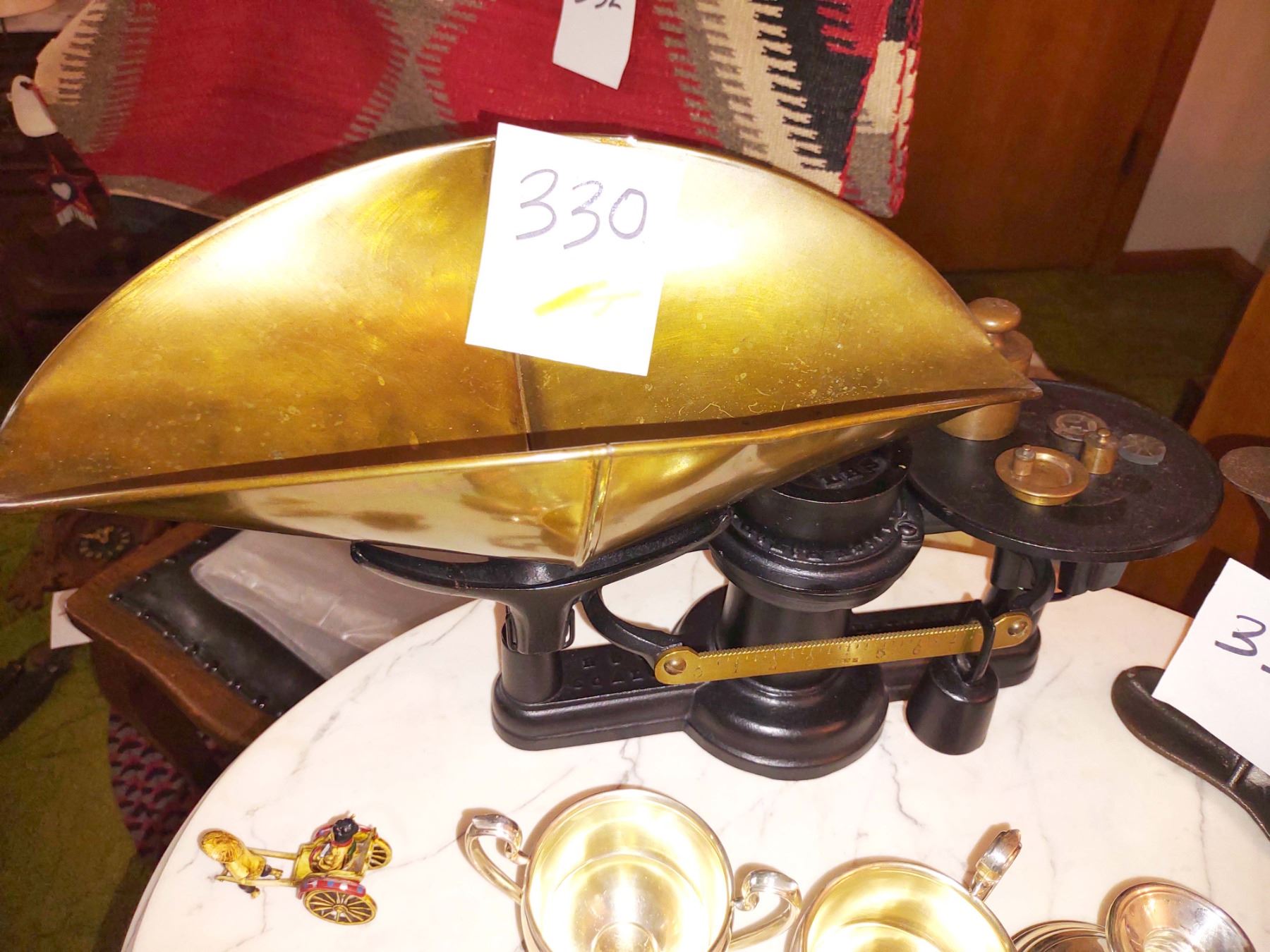 EXTRA NICE, ANTIQUE HOWE SCALE CO. STORE COUNTER SCALE W/ COUNTER ...