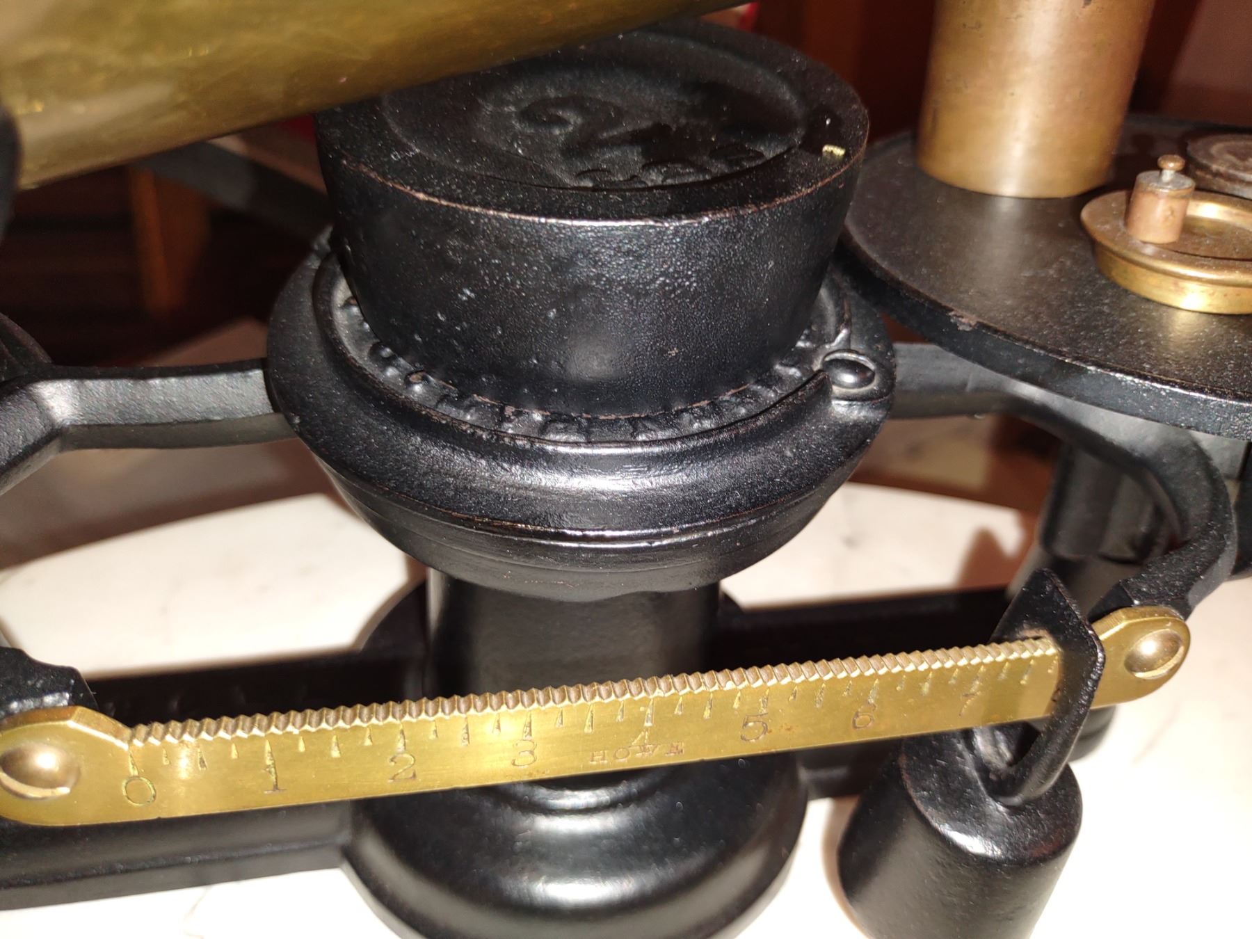 EXTRA NICE, ANTIQUE HOWE SCALE CO. STORE COUNTER SCALE W/ COUNTER ...