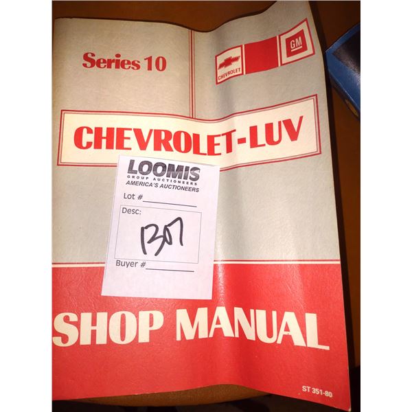 BUNDLE LOT: ASSORTED VINTAGE CHEVY SHOP MANUALS, VERY GOOD CONDITION