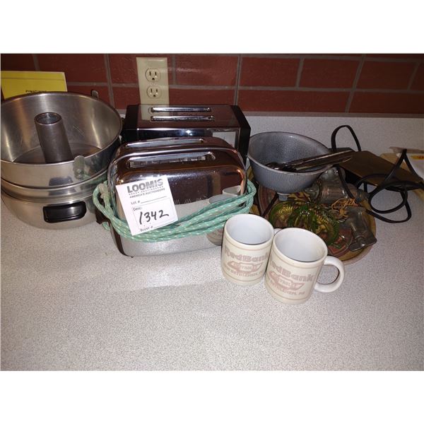 2 TOASTERS, ETC.LIKE NEW