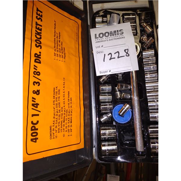 1/4 AND 3/8 SOCKET SET