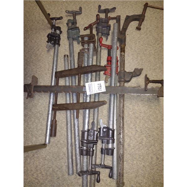 LARGE AMOUNT OF BAR CLAMPS