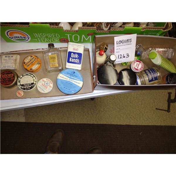 BUNDLE LOT: VINTAGE & ANTIQUE TINS, REED CRAFTING MATERIAL
