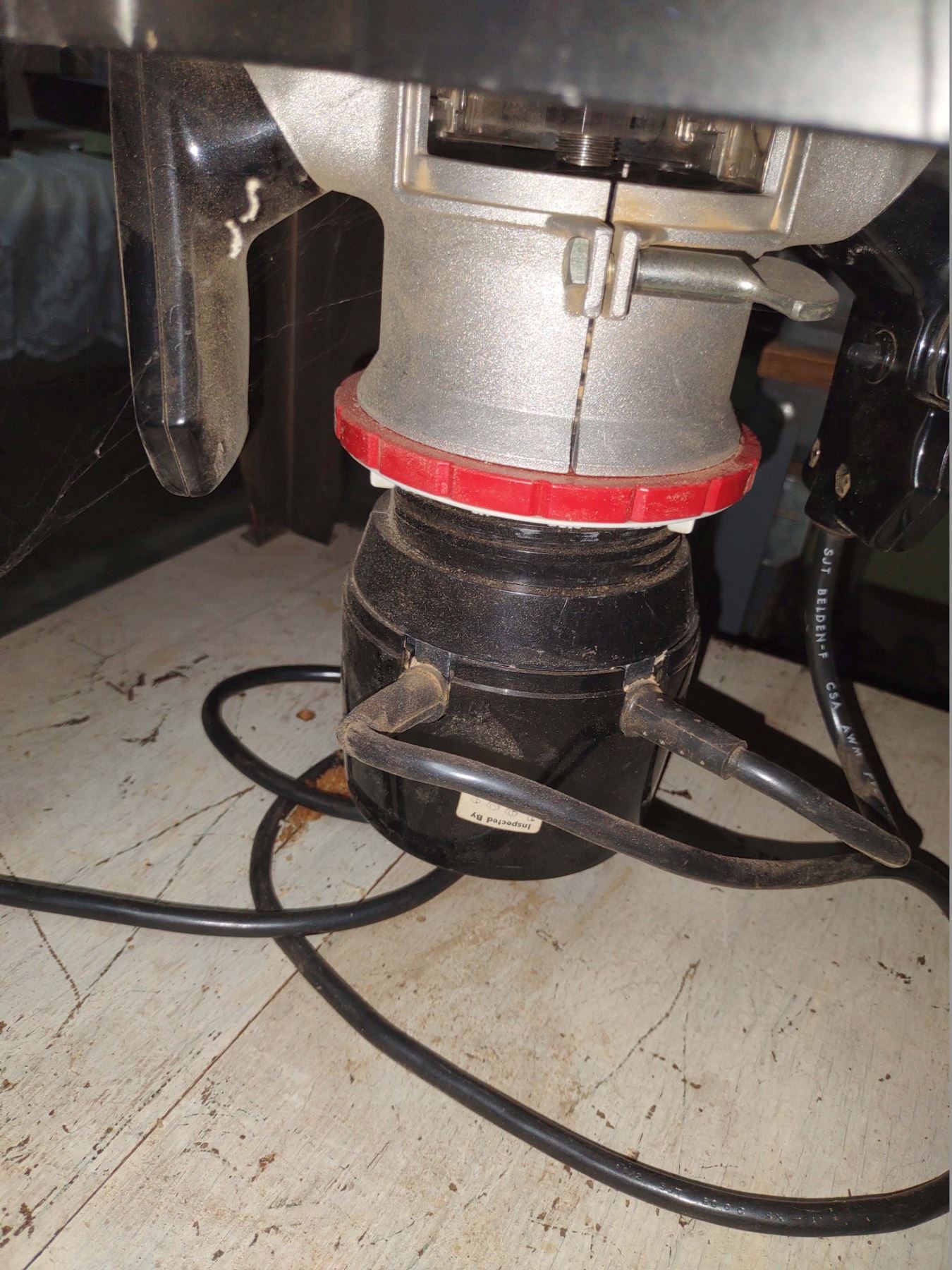 CRAFTSMAN ROUTER SABRE SAW TABLE W/ ROUTER AND BUFFER