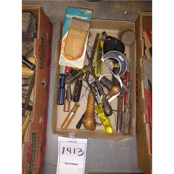 LOT OF ASSORTED TOOLS
