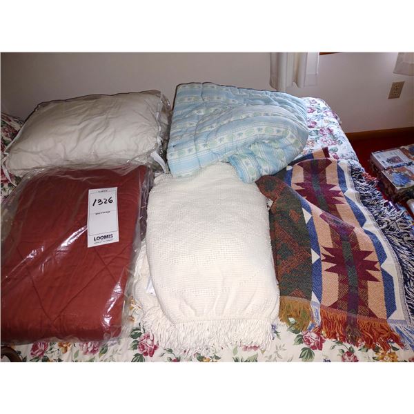 BUNDLE LOT: COMFORTERS, MISC. GIFT WRAP LOT W/ SWEEPER