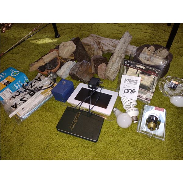 BUNDLE LOT: KAZ ELECTRIC VAPORIZER, NEW LIGHT BULBS, TIMER, NEW IN PACKAGING, DIGITAL PHOTO FRAME, C