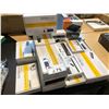 Image 1 : LOT STARTECH SPLITTERS, HUBS AND MORE