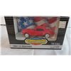 Image 2 : ERTL Classic Vehicles 1964 1/2 Mustang 1:43