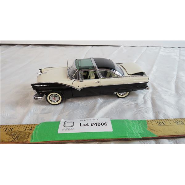 1955 Ford Fairlane Crown Victoria Diecast