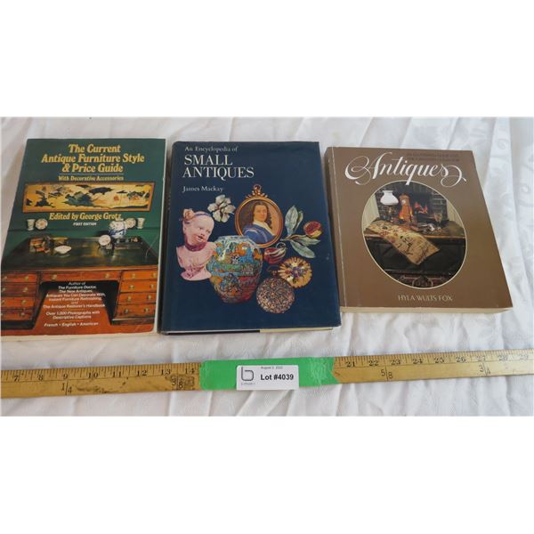 (3) Assorted antique collecting books