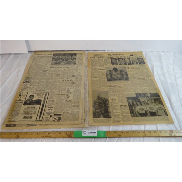 1959 Assorted newspaper sheets