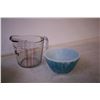 Image 2 : (3) Pyrex Bowls + 4-Cup Measuring Cup