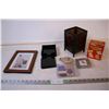 Image 1 : Assorted House Decor