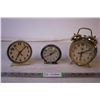 Image 1 : (3) Vintage Clocks