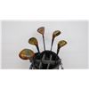 Image 2 : *Golf clubs and Carrier