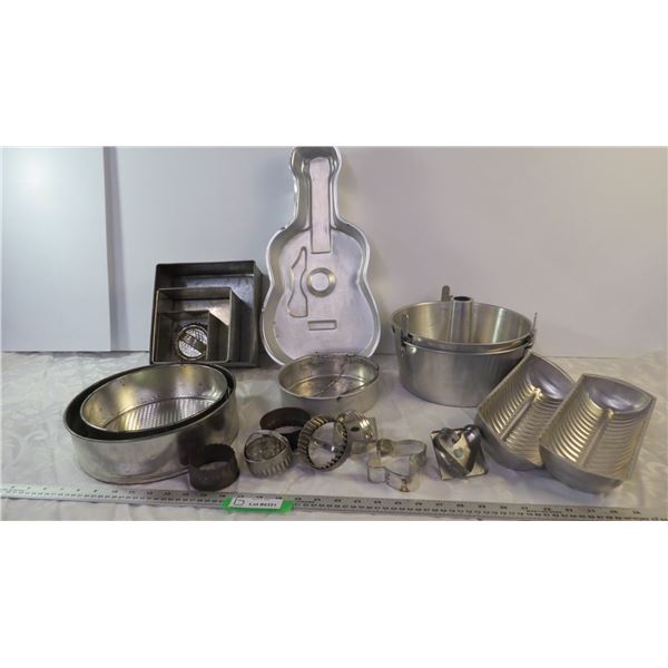 *Various Cake Pans and Bakeware