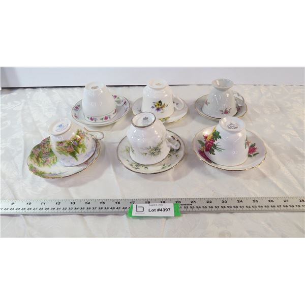 Variety of Cup/Saucers