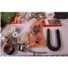 Image 8 : Assorted Hardware + Misc