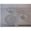 Image 1 : Clear glassware,pyrex bowl, (2) serving trays (3) beer glasses,glass bowl