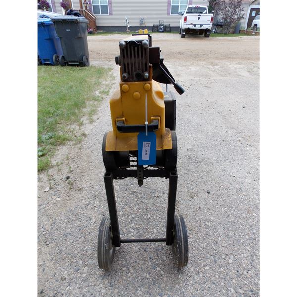 Log Splitter-5 ton-working