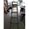 Image 1 : 5’ Aluminum Step Ladder