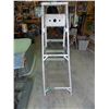 Image 2 : 5’ Aluminum Step Ladder