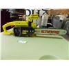 Image 2 : John Deere 25EV Chainsaw with Case-untested