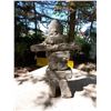 Image 3 : Inukshuk lawn ornament - heavy plastic