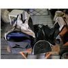 Image 1 : (3) Duffle Bags