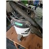 Image 1 : Shop Vac, 4gal working