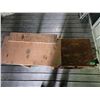 Image 3 : Vintage End Table/Wooden Table