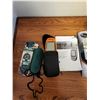 Image 2 : Magellan explorist GPS receiver with accessories