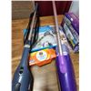 Image 2 : Bissell Magic Vac, Swiffer Wet Jet with accessories