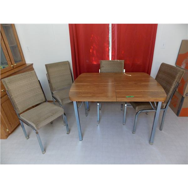 Dining Table + 4 Chairs