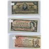 Image 2 : 1937, 1954, 1975, 1988, 2004 Canadian $100 Bill Collection (Binder)