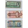 Image 2 : 1954 $1, 1986 $2, 1979 $5, 1989 $10, 1979 $20, 1954 $50 Canadian Bill's (Binder)