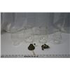 Image 1 : 4 Glass Chimney/Globes & 2 Wick Holders