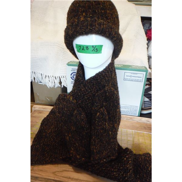 Brown handmade knit touque & mitt's & scarf set.