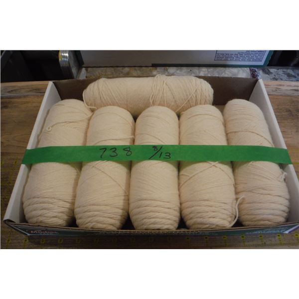 6 skiens beige yarn.