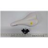 Image 3 : CCM Bike Seat-like new
