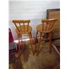 Image 3 : 2 Tall Wooden Bar Stools