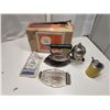 Image 2 : Coleman Model N 4A Instant Lighting Iron W/ Can +  Trivet + Manual + Box