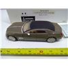 Image 3 : 1:32 2003 Cadillac Sixteen Concept Car Model