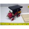 Image 3 : 2 Model Vehicles - 1904 Cadillac Model B (1:32) and 1904 Buick Model B (1:32)