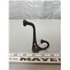 Image 3 : 6 - 3 1/2 inch Acorn hooks Iron
